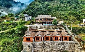 Du Gia Cozy Homestay & Tours