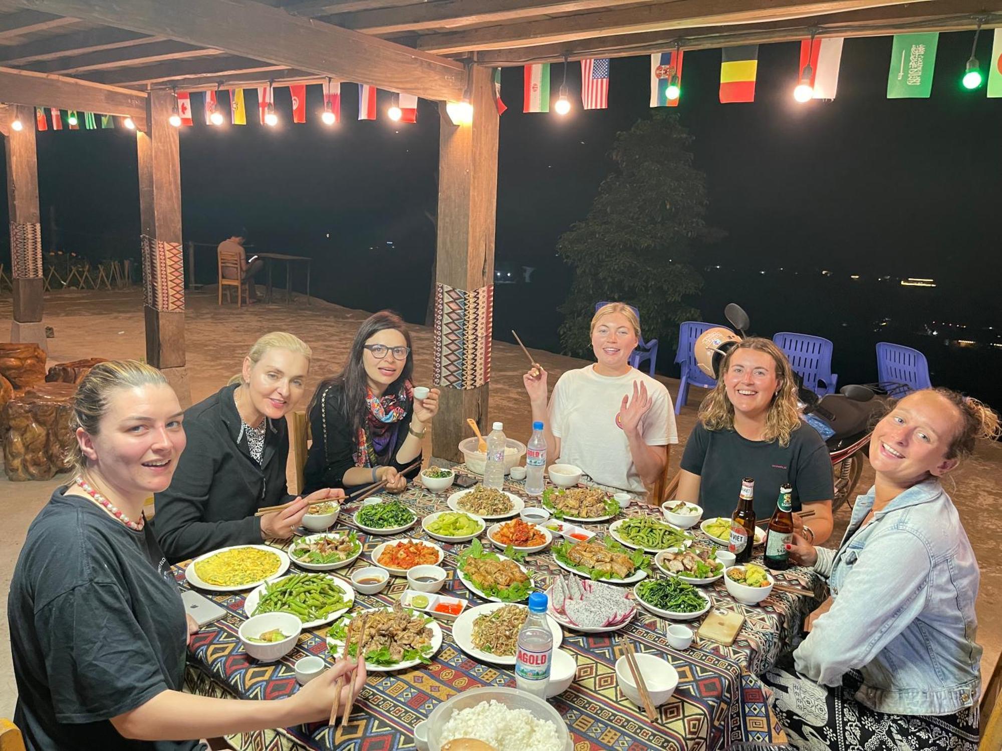 Du Gia Cozy Homestay & Tours Làng Cac Extérieur photo